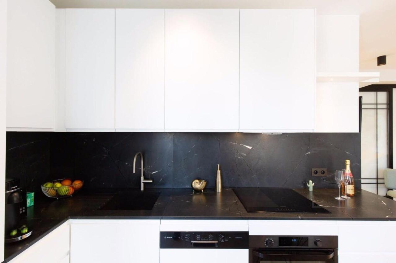 Magnificent Renovated 4-Room Apartment - Croisette Carre D'Or Канны Экстерьер фото
